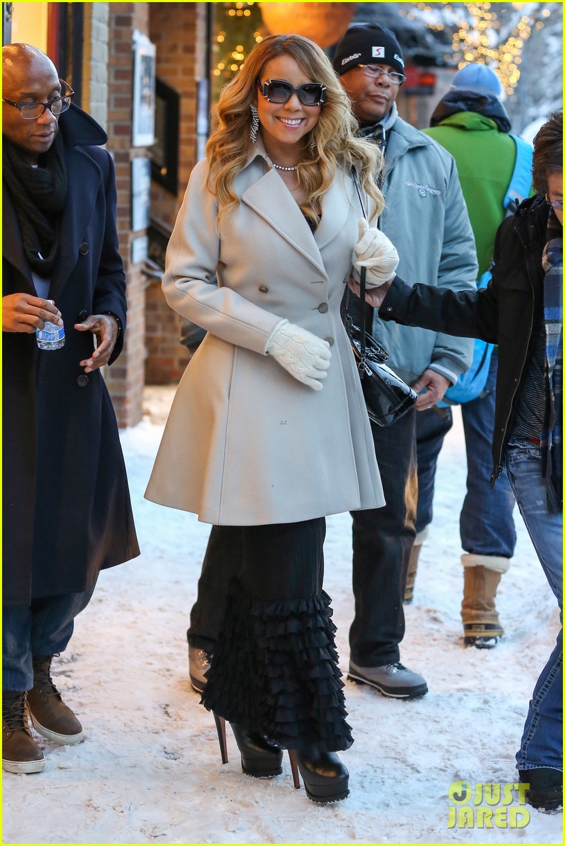 Mariah Carey Indulges in Louis Vuitton Shopping Spree in Aspen Photo