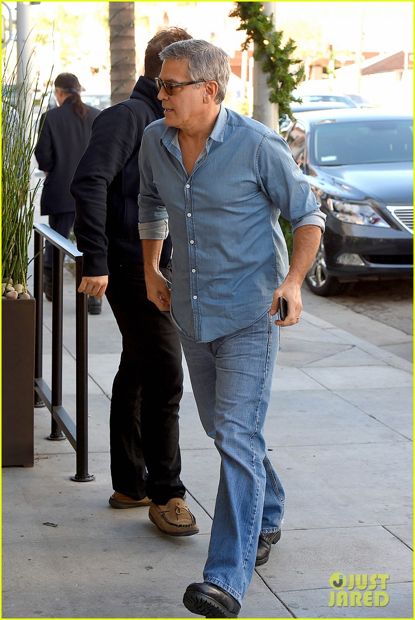 george clooney heads out after amal pregnancy rumors 14