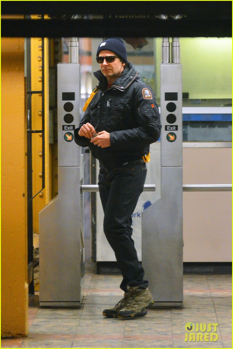 Bradley Cooper Didn't Spend Much Time with 'American Sniper ...