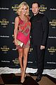 donnie wahlberg always on phone with wife jenny mccarthy 08