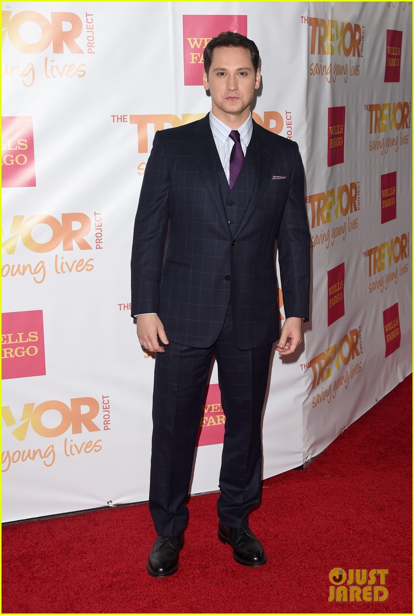 wentworth miller makes first red carpet appearance in 4 years 09