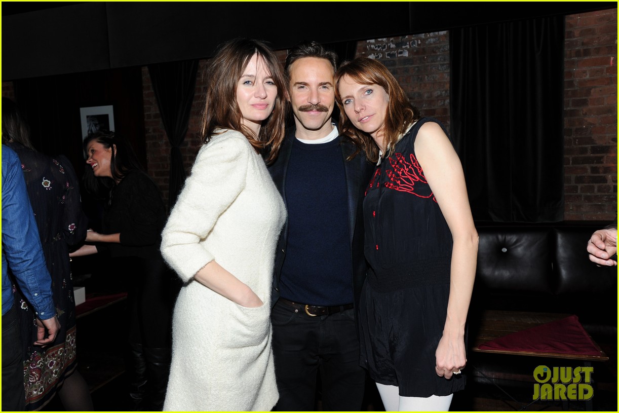emily mortimer gets support from hubby alessandro nivola at doll em 063264846