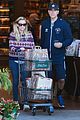 reese witherspoon jim toth grocery shopping 12