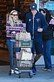 reese witherspoon jim toth grocery shopping 14