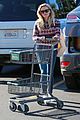 reese witherspoon jim toth grocery shopping 23