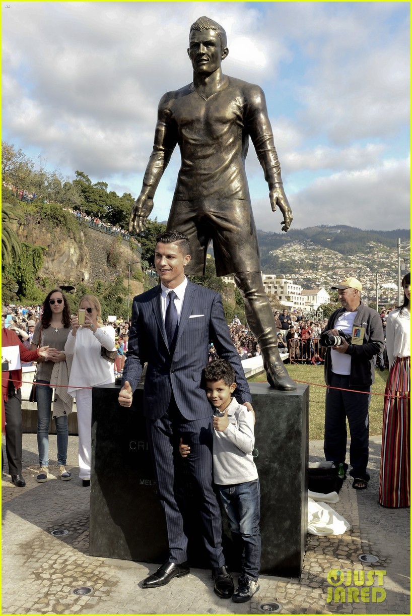 cristiano ronaldos statue features a little something extra 053267223