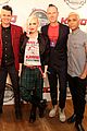 gwen stefani gavin rossdale rock out at kroq almost acoustic christmas 02