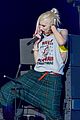 gwen stefani gavin rossdale rock out at kroq almost acoustic christmas 13