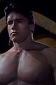 lots of shirtless action terminator genisys trailer 04