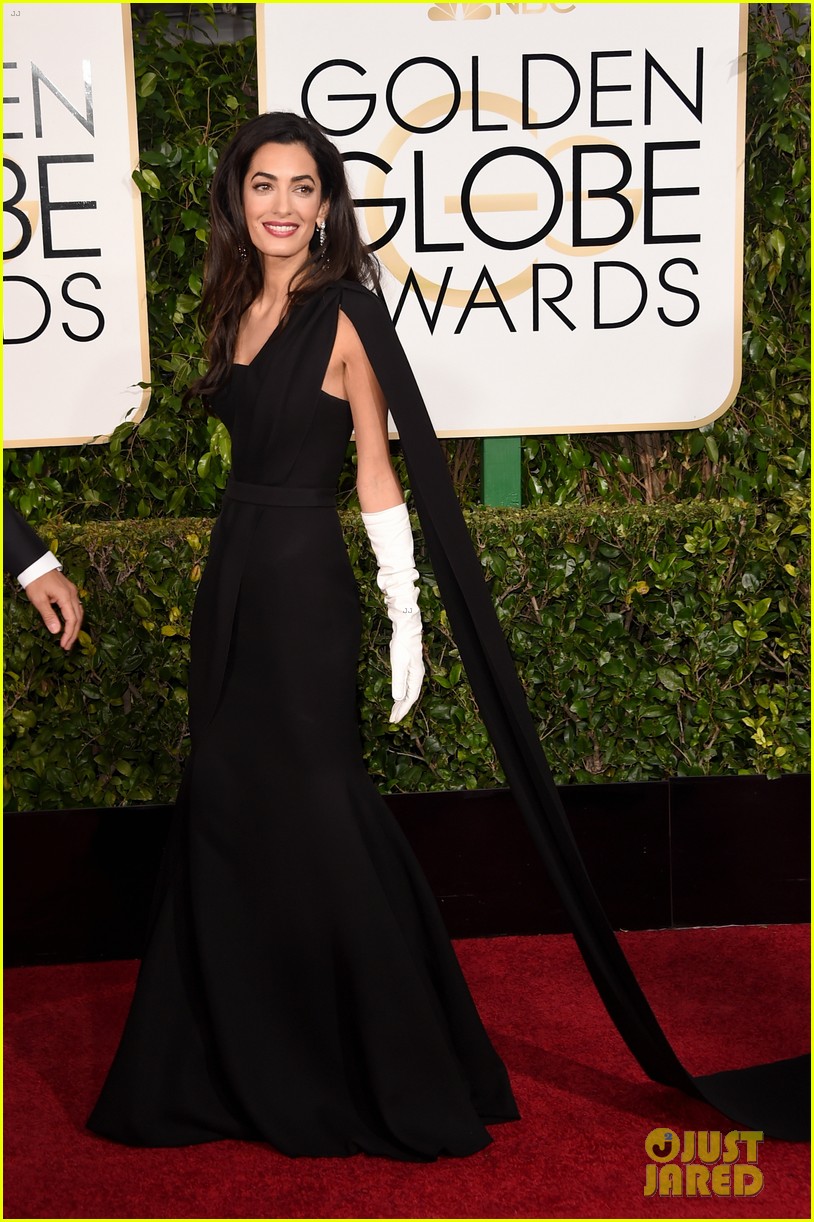 george clooney thanks wife amal during golden globes 2015 15