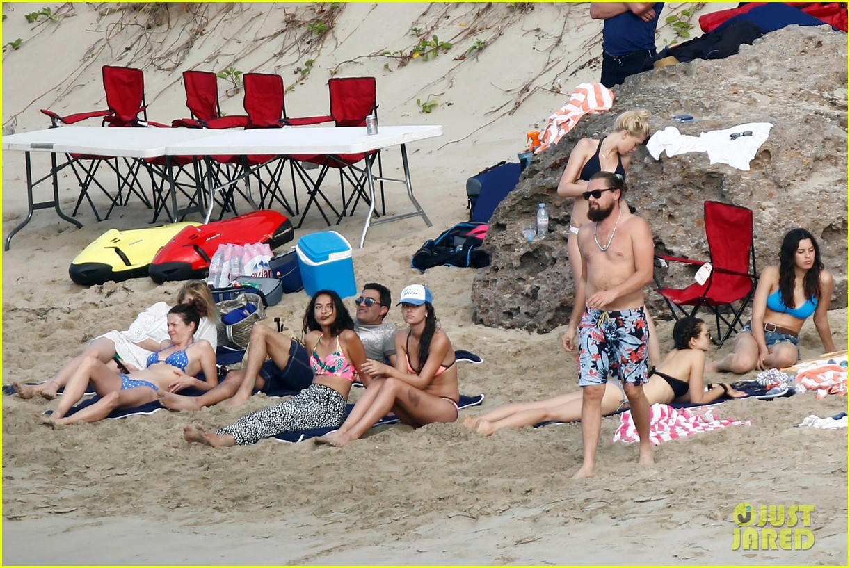 leonardo dicaprio continues st barts trip surrounded by women 323271450