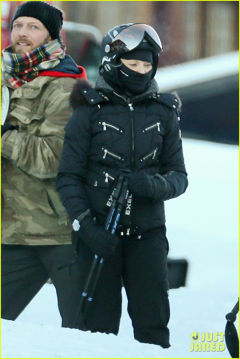 madonna goes skiing with an instructor 17