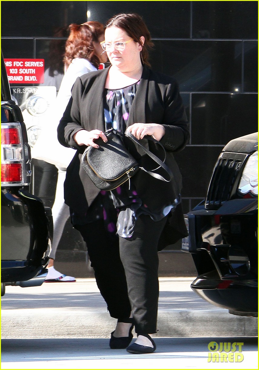 melissa mccarthy out with her parents glendale 033272004