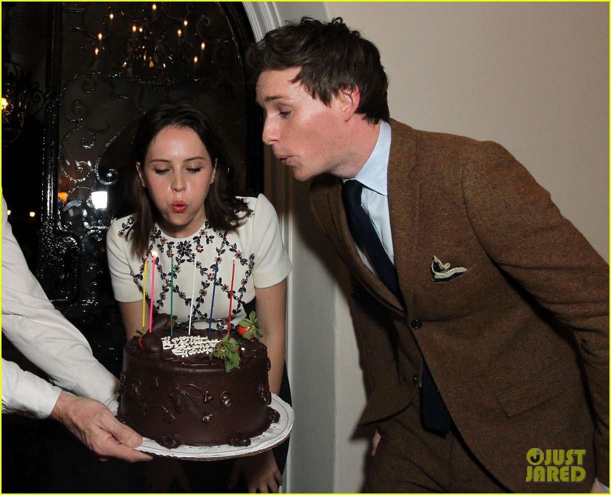 Eddie Redmayne Says His Wife Was Late to Their Wedding! Photo 3275840