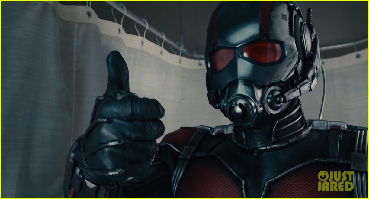 paul rudd displays ripped six pack abs in ant man trailer 14