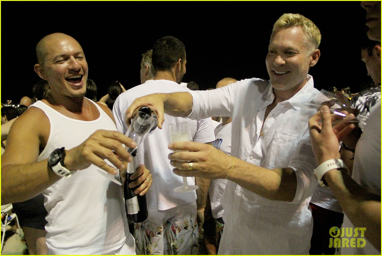 sam champion spends nye with bf 03