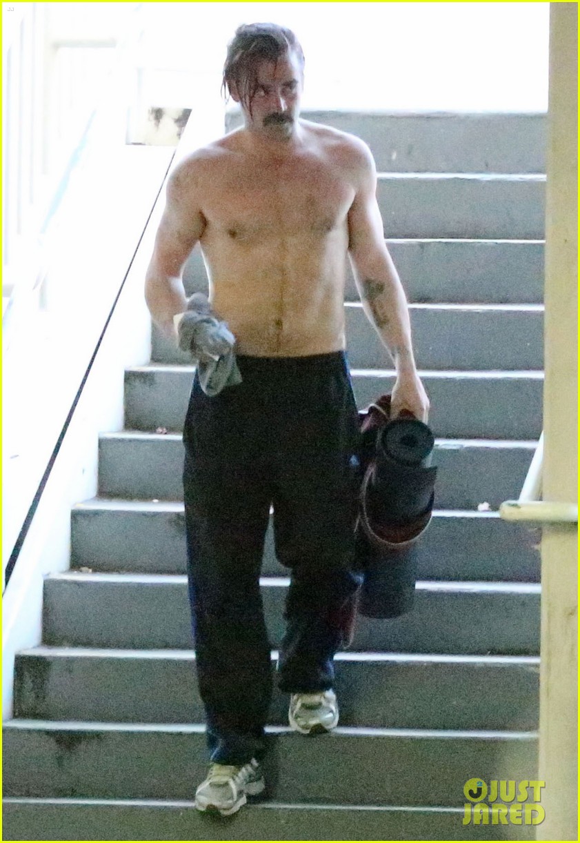 colin farrell shirtless sweaty after yoga 083306111