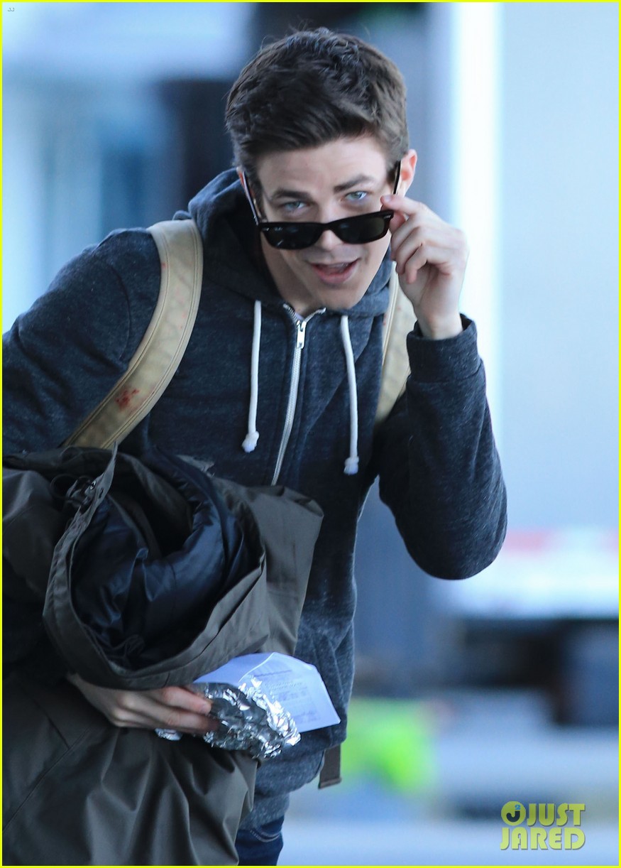 grant gustin playful faces paparazzi the flash 063312632
