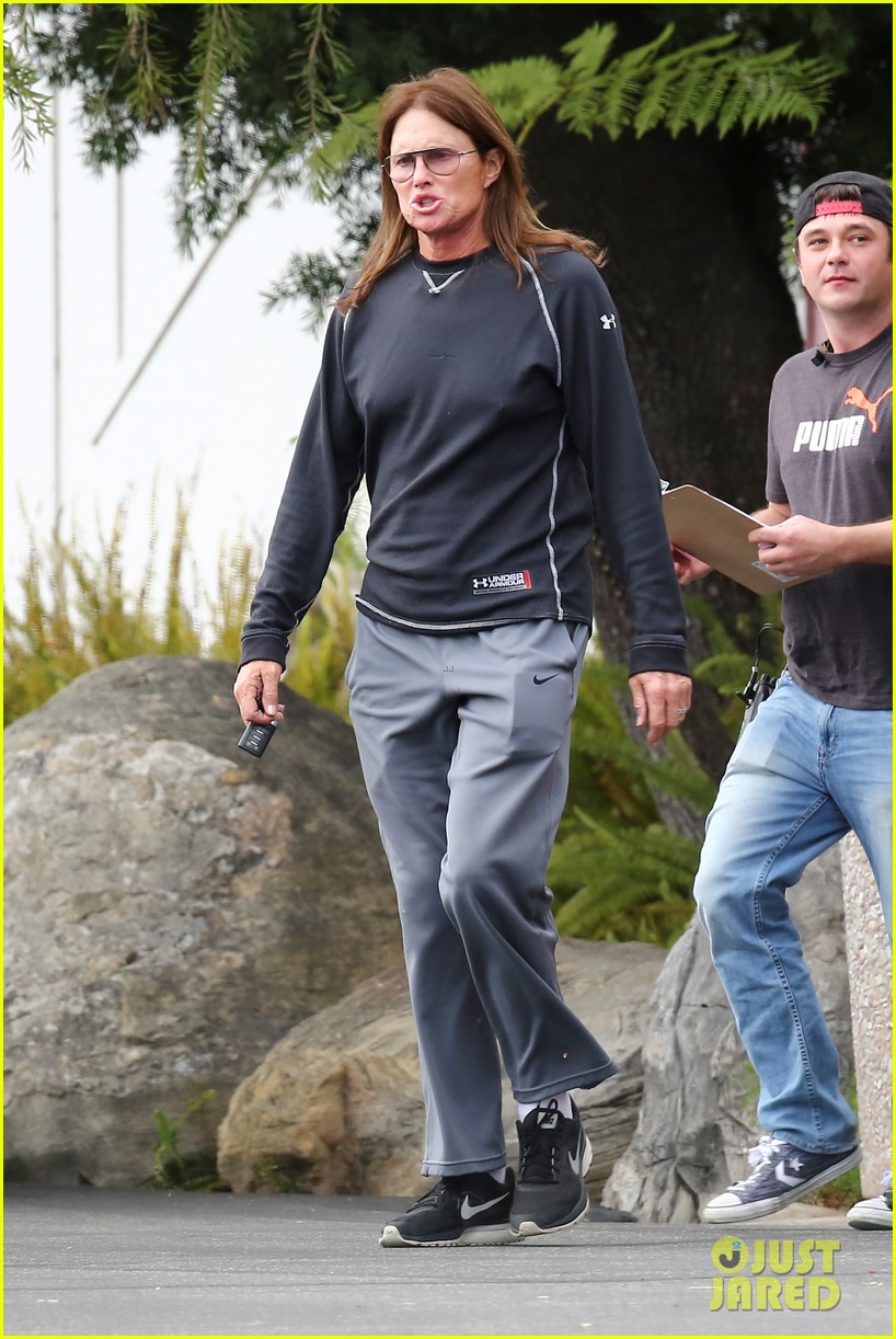 bruce jenner will discuss transition plans with diane sawyer 36