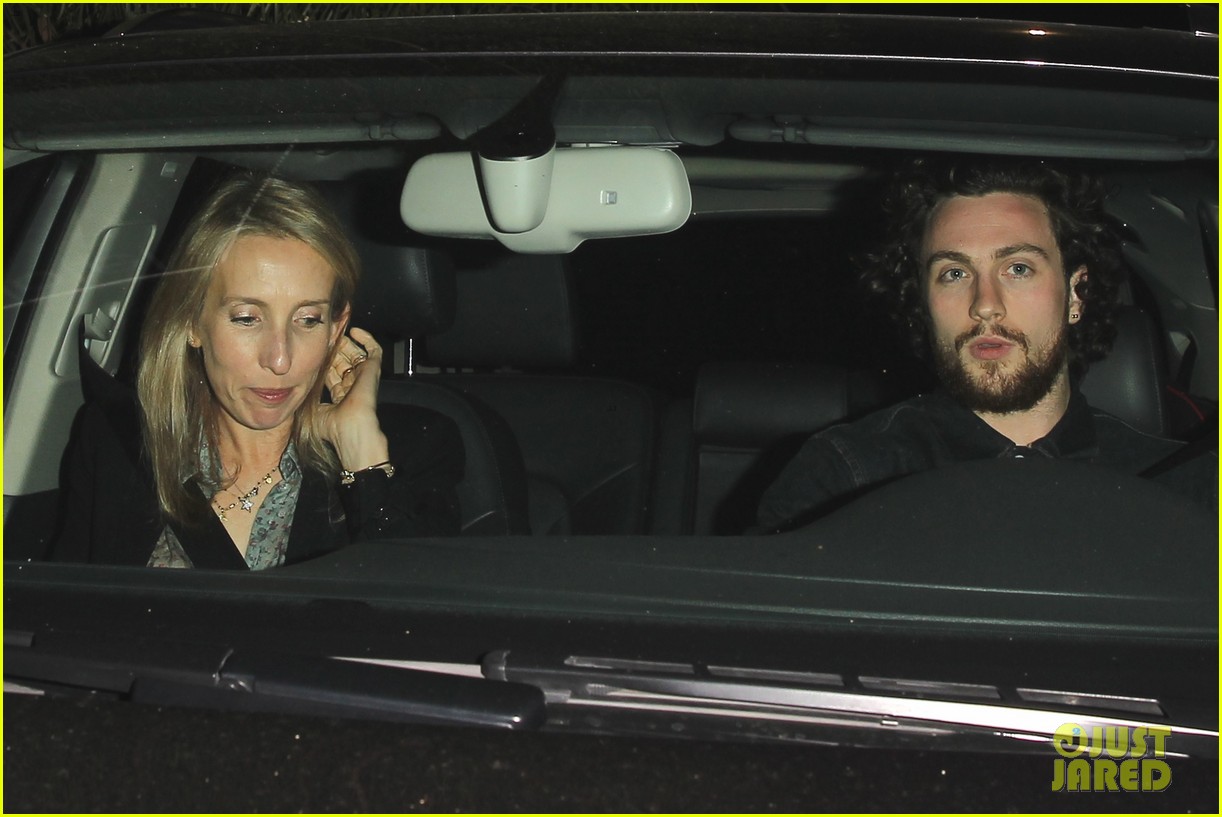 aaron taylor johnson has seen fifty shades over 1000 times 033315614