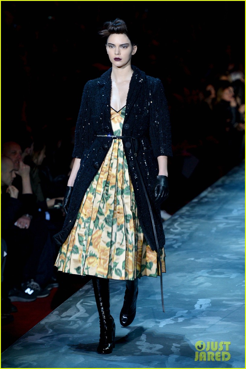 kendall jenner marc jacobs fashion show 013308572