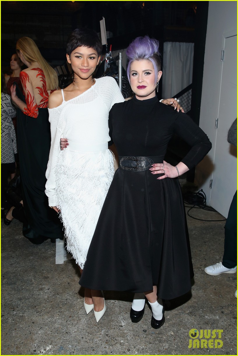 Kelly Osbourne Defends Zendaya, Threatens to Quit 'Fashion Police' Over  Controversy: Photo 3313343 | Fashion Police, Giuliana Rancic, Kelly Osbourne,  Zendaya Photos | Just Jared: Entertainment News, image size:817x1222