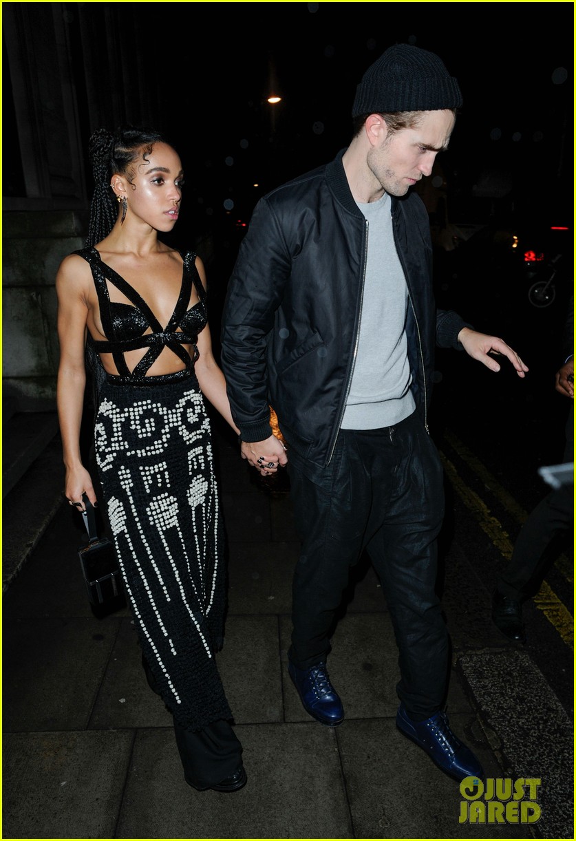 robert pattinson fka twigs hold hands at brit awards party 083314520