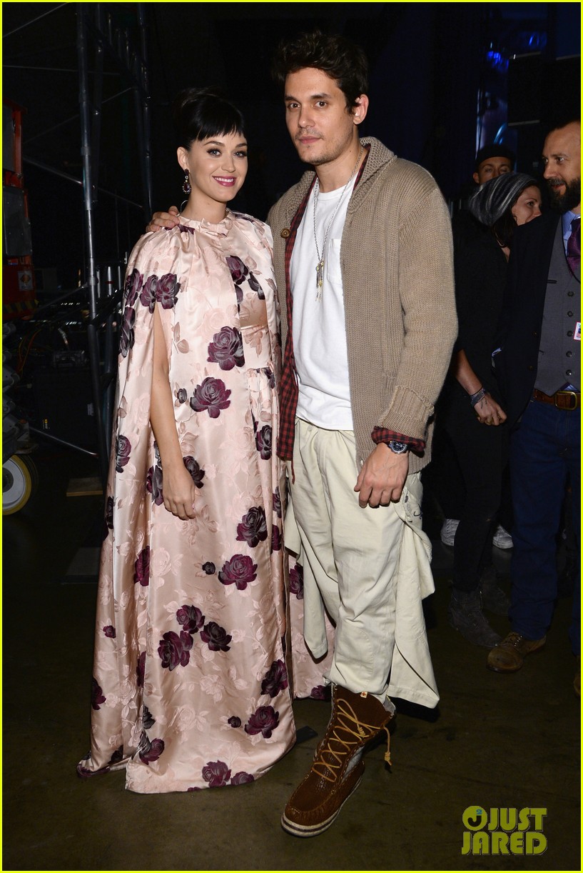 who is katy perry dating shes back with john mayer 053293626