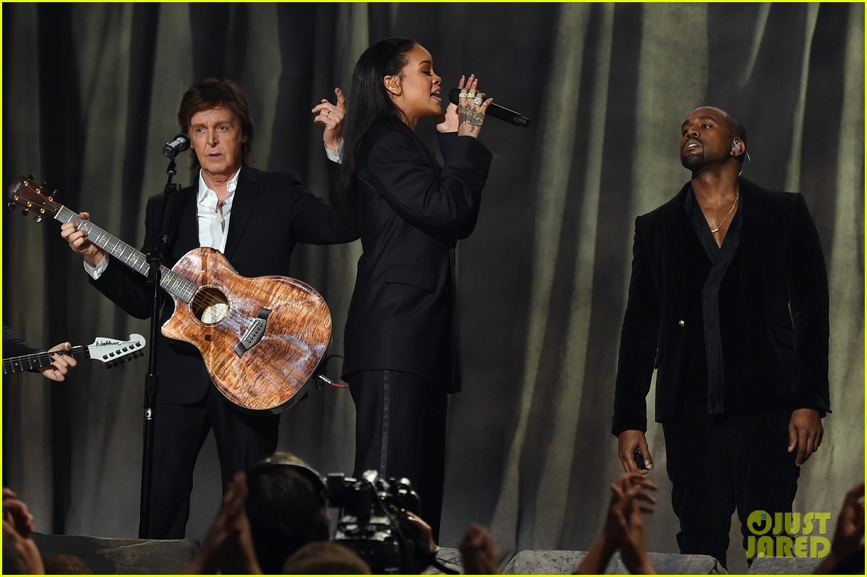 Rihanna's 'FourFiveSeconds' Grammys 2015 Performance with Kanye West