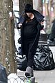 liv tyler flashes baby bump nyc 01