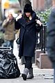 liv tyler flashes baby bump nyc 06
