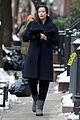 liv tyler flashes baby bump nyc 07