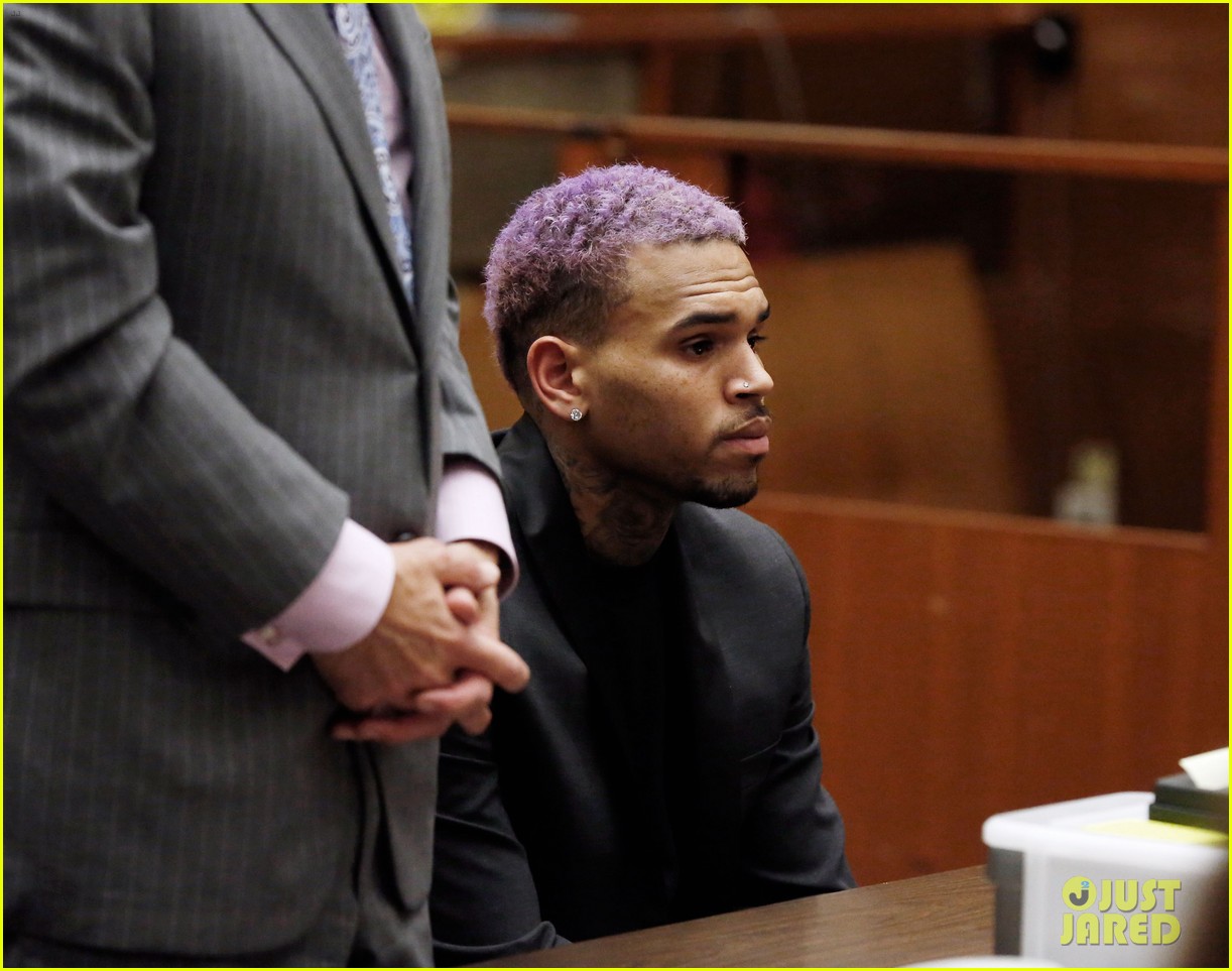 chris brown sports purple hair for court hearing 11