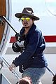 johnny depp leaves australia with injured hand taped up 11