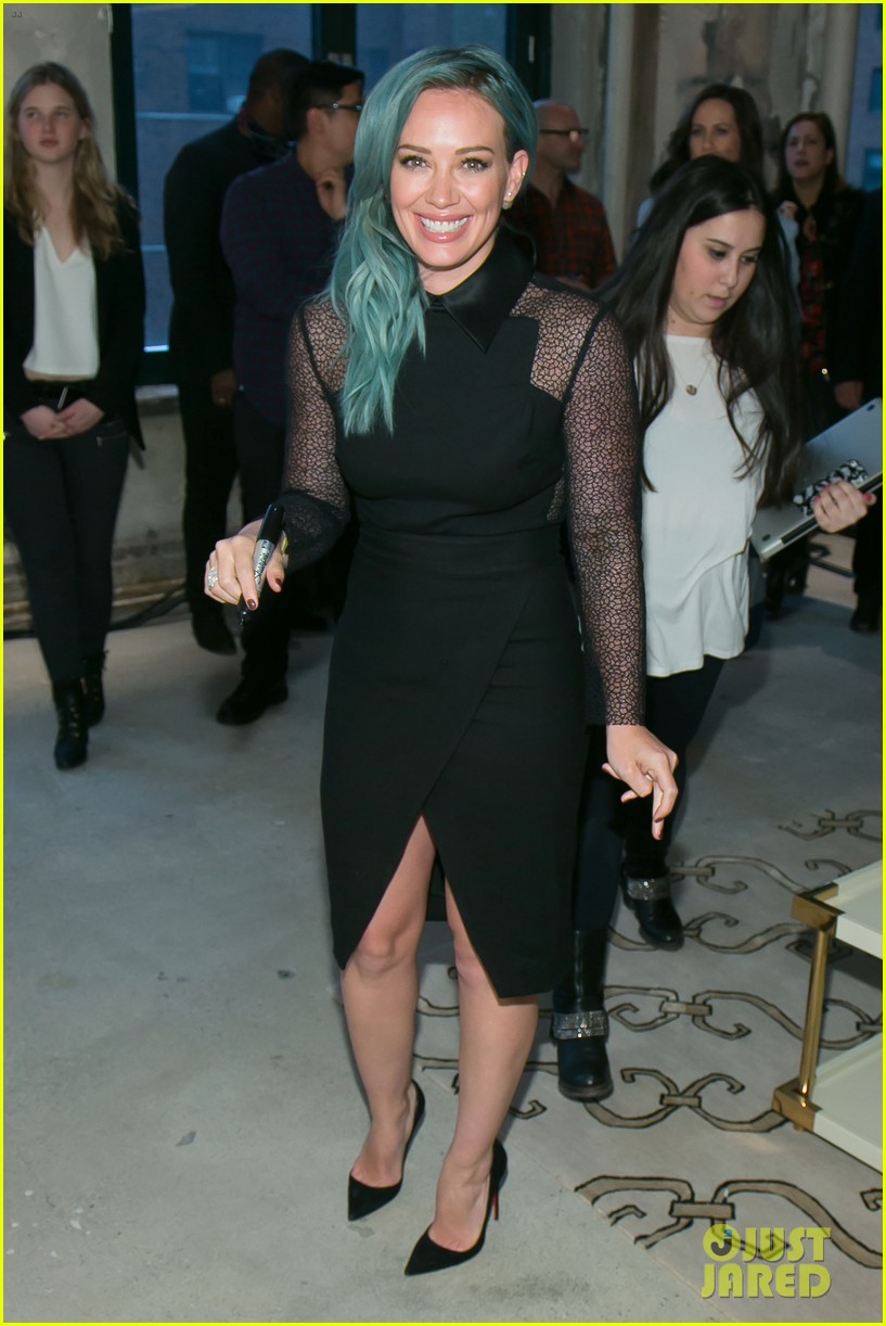 hilary duff younger co star nico tortorella dyes his hair blue 093337441