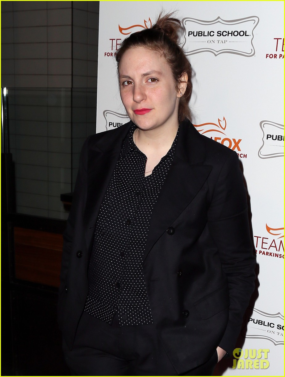 lena dunham stopped looking at twitter 073321229