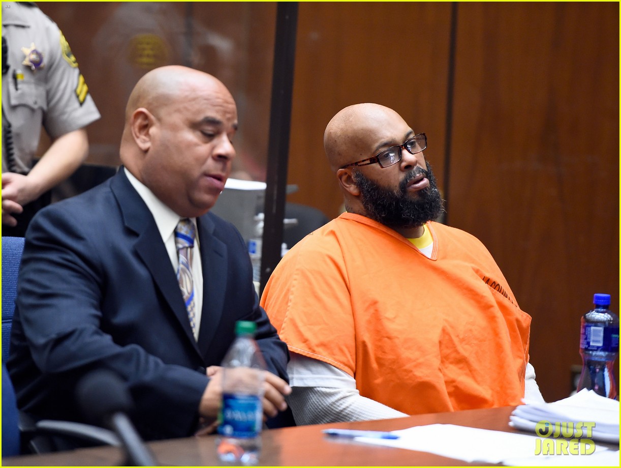 suge knight collapses in court room bail set at 25 million 143330414