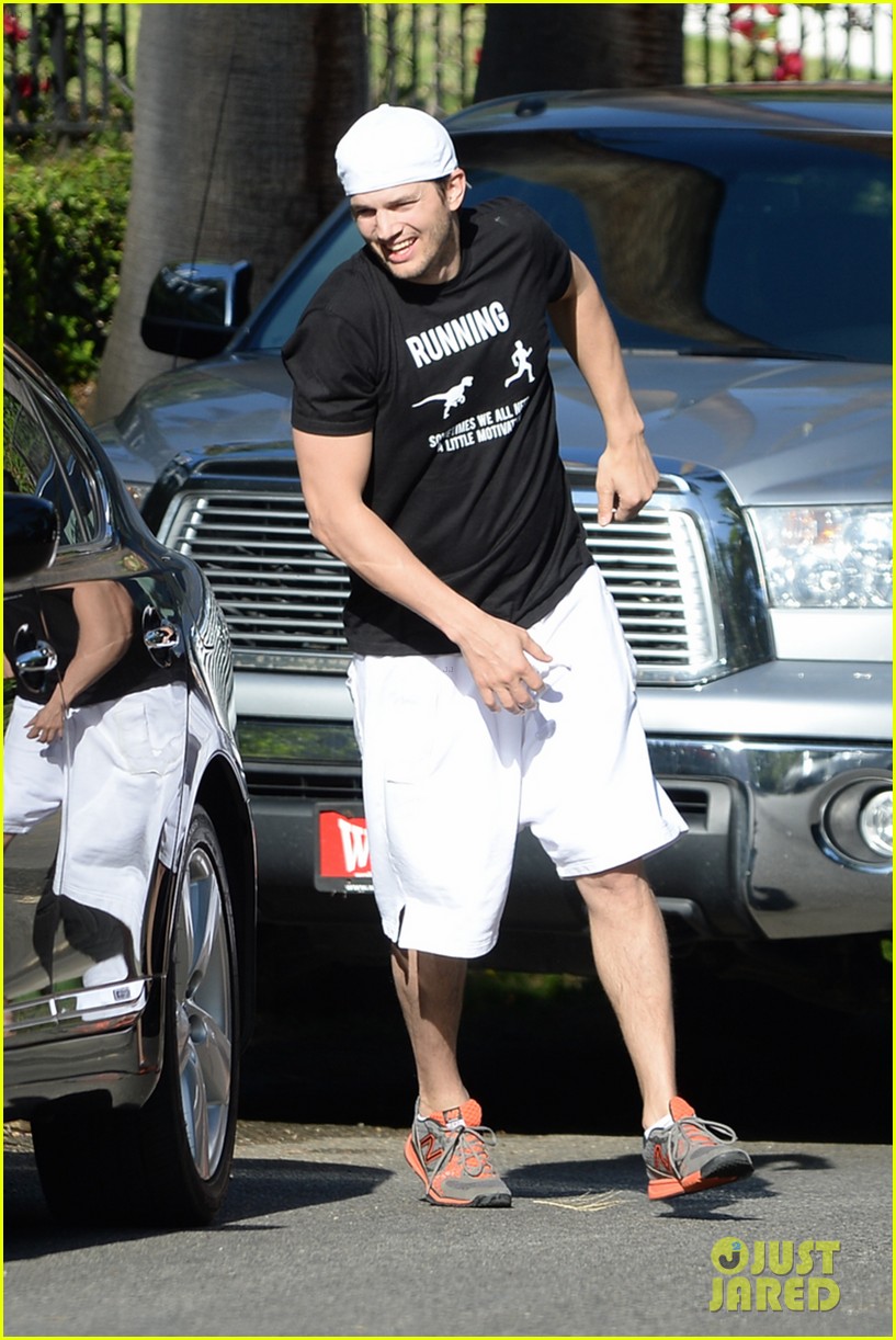 mila kunis ashton kutcher have a day out with baby wyatt 083337187