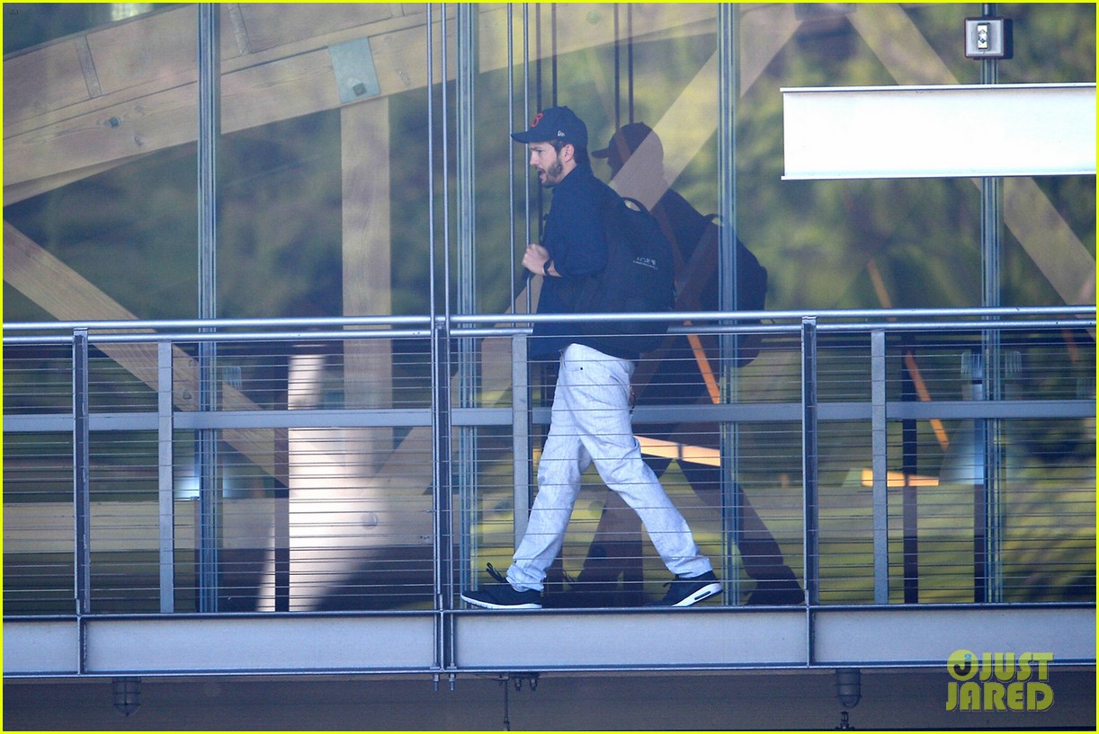 Ashton Kutcher Wants Diaper Changing Stations in Mens' Public Restrooms