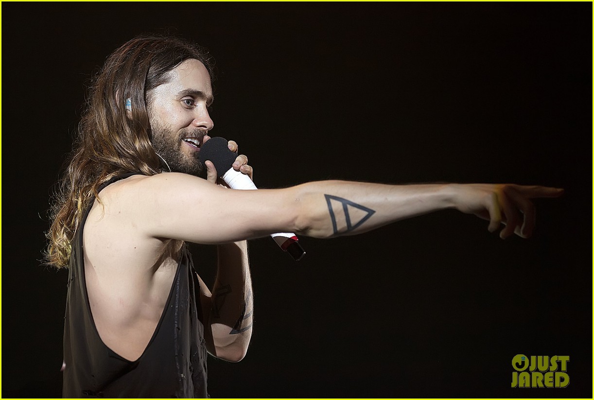 jared leto chops off hair 033317047