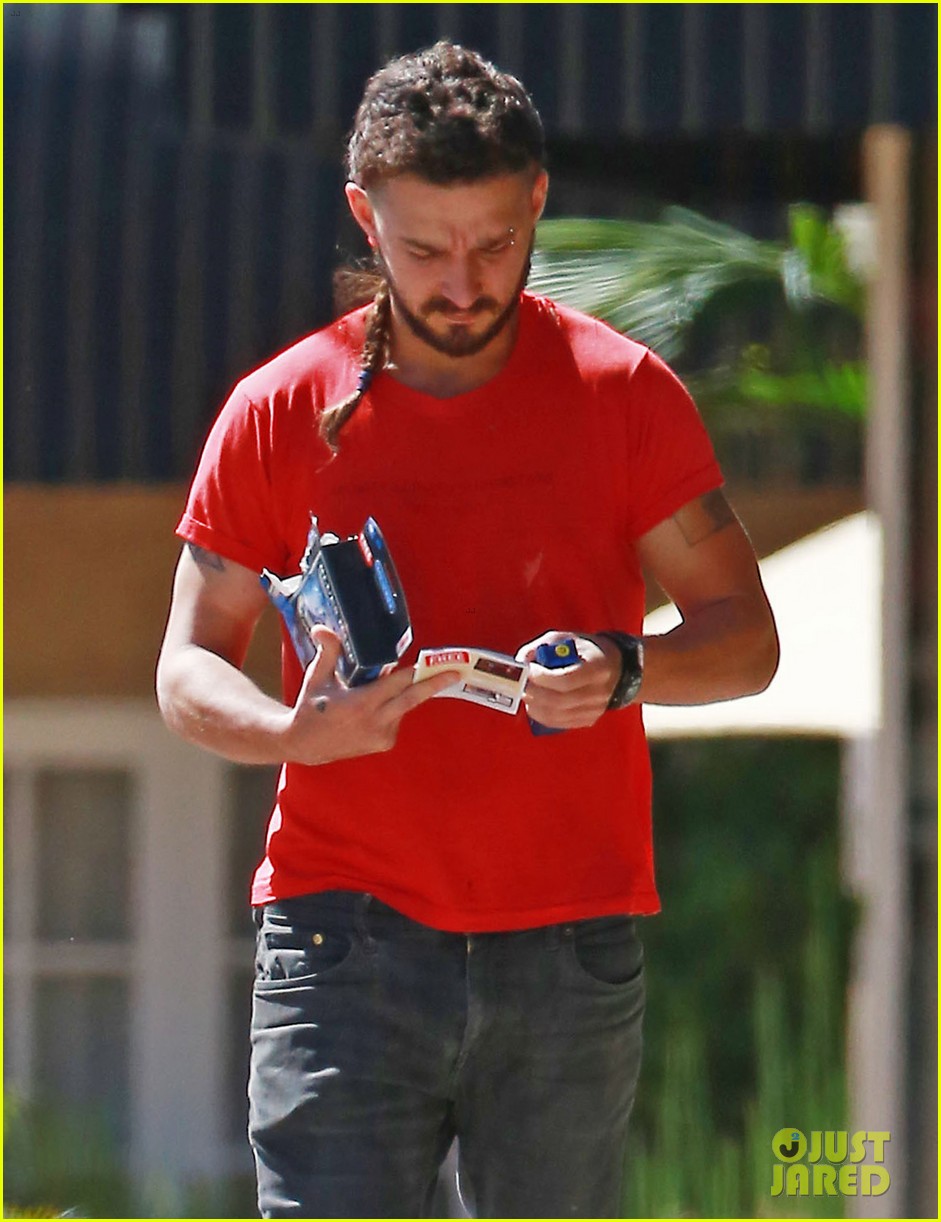 Photo shia labeouf rattail hair thick 01 Photo 3334306 Just Jared
