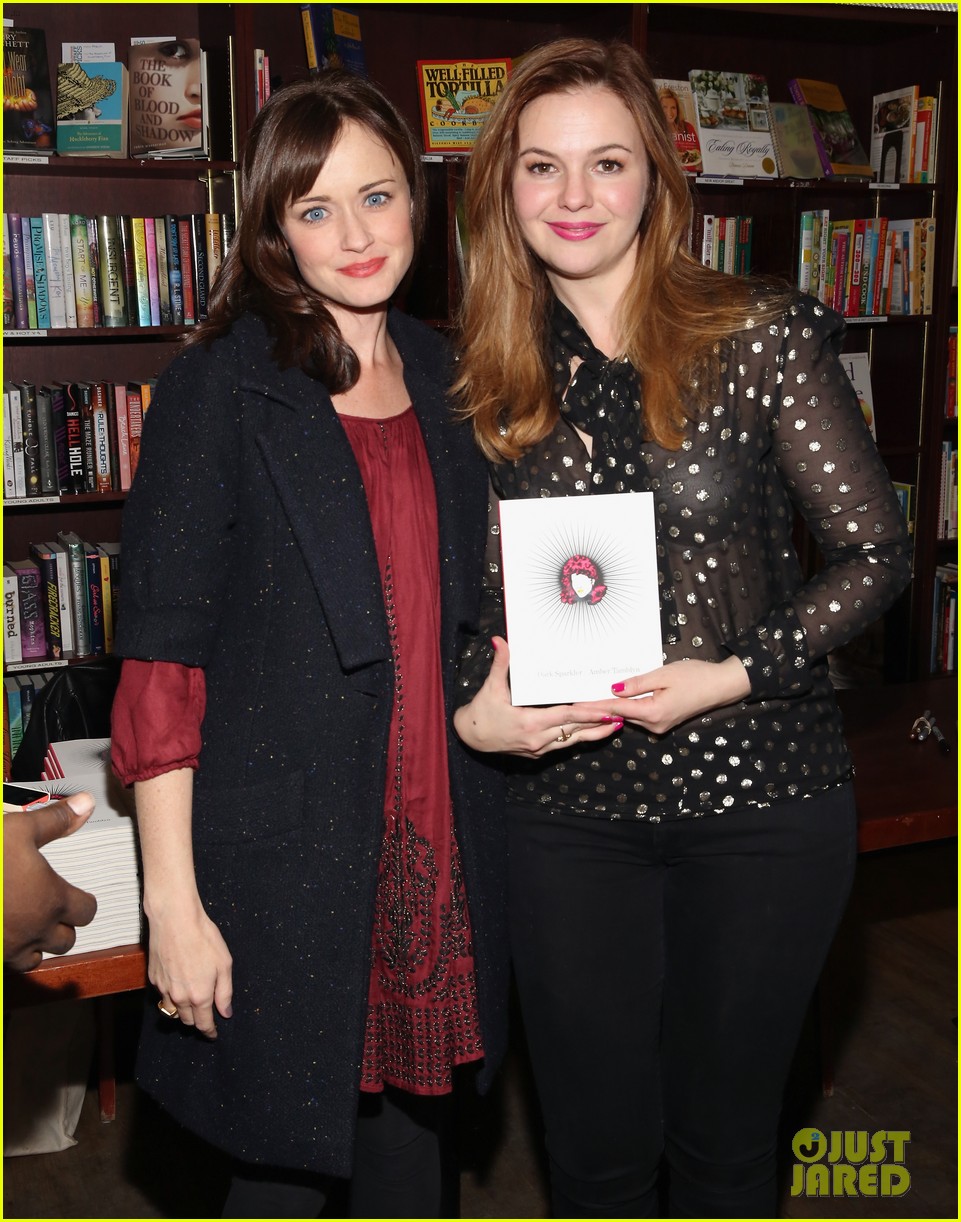 alexis bledel amber tamblyn book release party 073341738