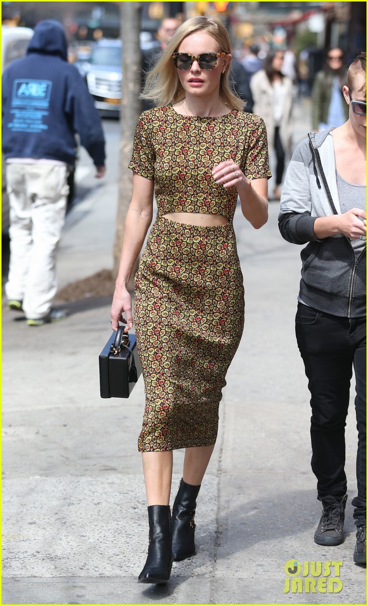 kate bosworth shows some skin in midriff baring outfit 15