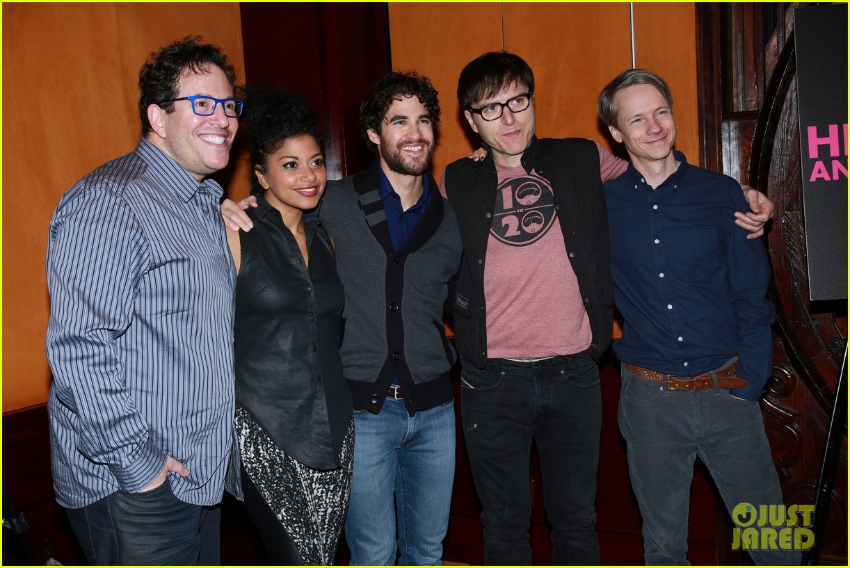 darren criss hedwig and the angry inch photo call 25