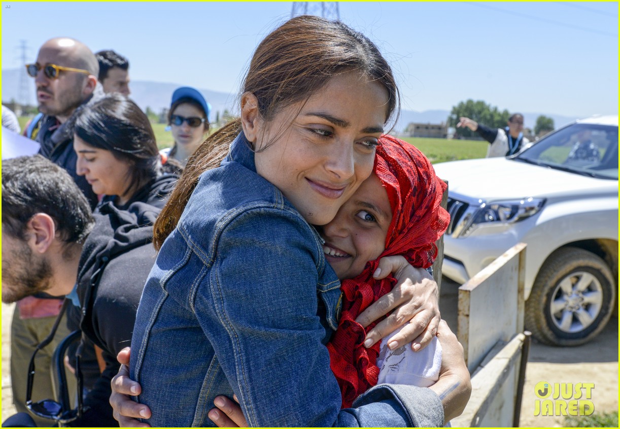 salma hayek visits lebanon with unicef to raise funds for syrian refugees 043356499