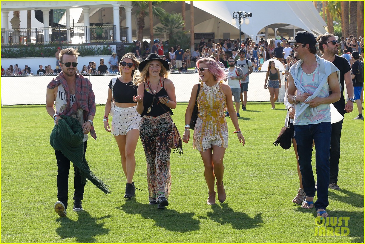 julianne hough aaron paul hang out at coachella day one 343344316