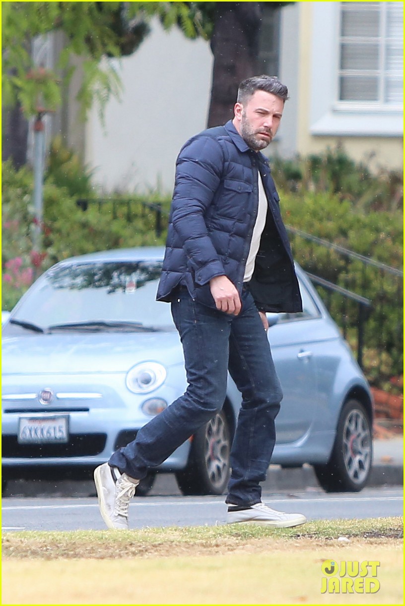 ben affleck heads to the office on friday rain 023370891
