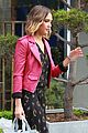 jessica alba thinks pink two days in a row 02