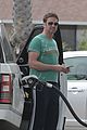 gerard butler shows off muscles in tight t shirt 12