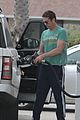 gerard butler shows off muscles in tight t shirt 13